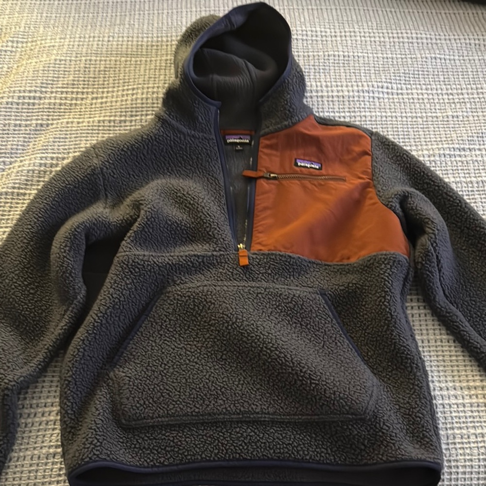 Patagonia Charcoal and Rust Retro Pile Sherpa Fleece Pullover M